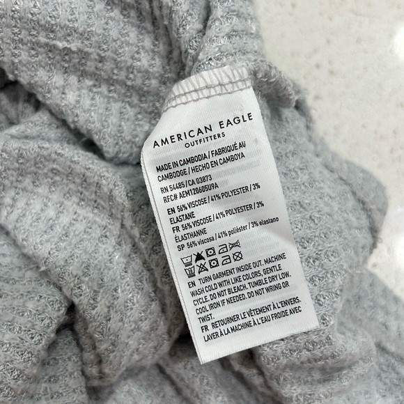 American Eagle Outfitters Light Gray Henley Long Sleeve - Picture 5 of 5